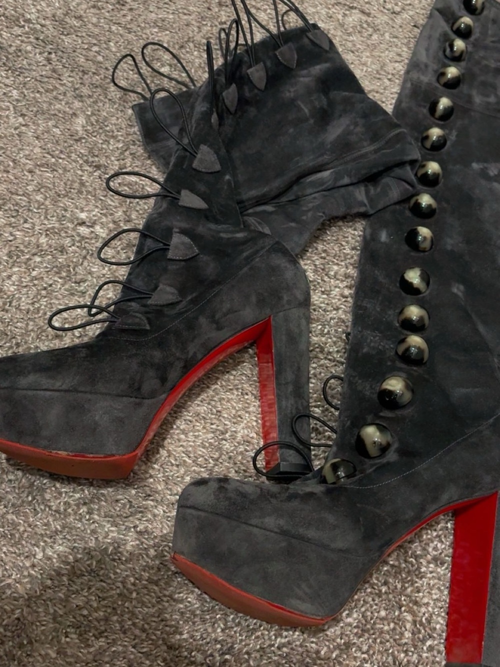 GrayChristian louboutin Button-Detail Suede Boots! Offers welcome 🤗 - Picture 8 of 10